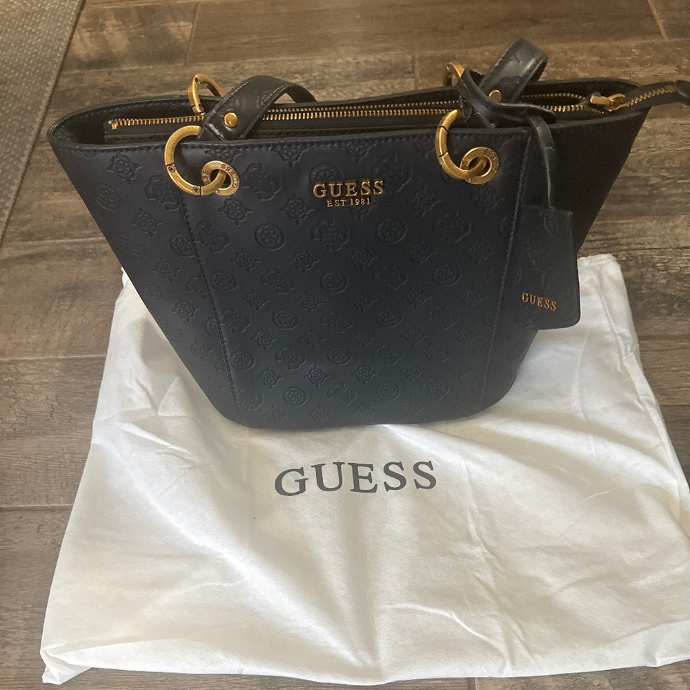 Guess tote bag
